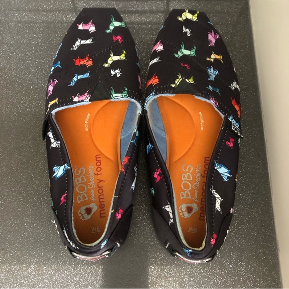 Bob’s for Dogs women’s slip ons - Picture 6 of 10